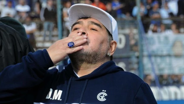 Caso Maradona: sigue sin definirse la fecha para que empiece el juicio a la enfermera 