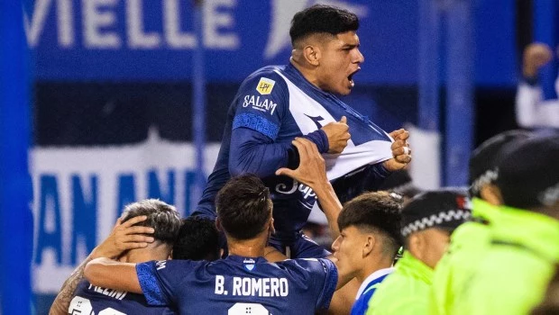 Vélez le ganó a Tigre y se afirma como líder de la Liga Profesional