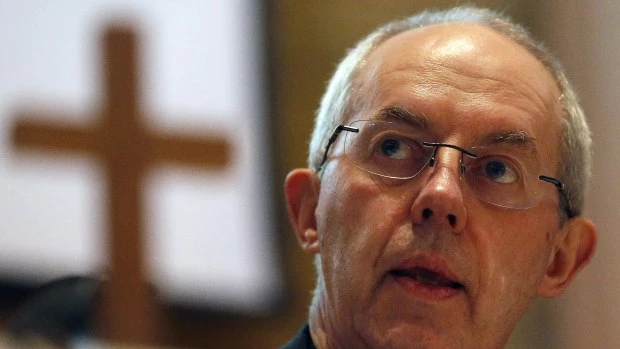 Renunció el el arzobispo de Canterbury, presionado por su gestión de casos de abusos infantiles