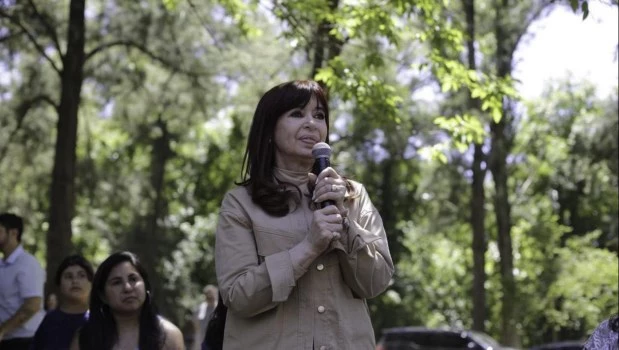 Cristina: “Como no me pueden dar una piña, hacen cosas como las que hicieron hoy en Comodoro Py”