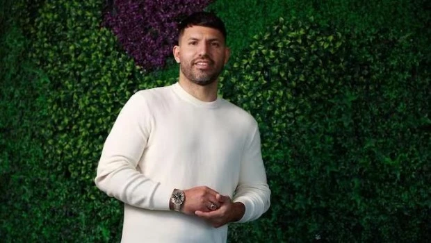 Kun Agüero visitó a Santiago Caputo en la Casa Rosada