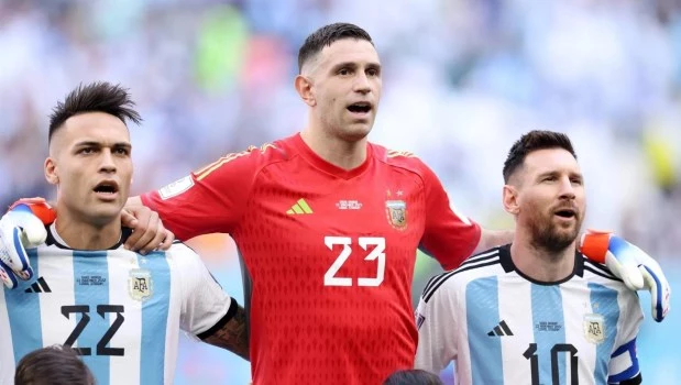 Messi, Lautaro Martínez y el Dibu, nominados a mejor jugador en los Globe Soccer Awards