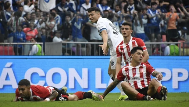 Alejo Sarco le hizo un gol a Estudiantes en la final de la Copa de la Liga.