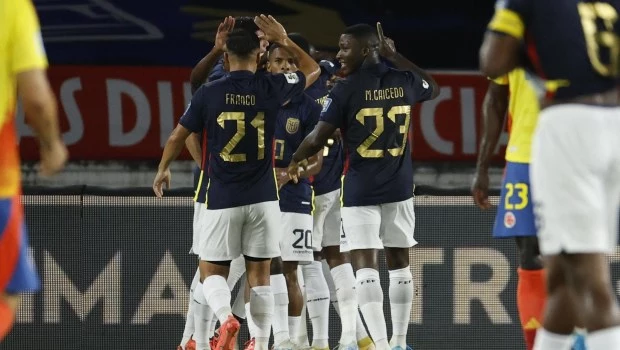 Ecuador resiste el asedio de Colombia en Barranquilla y se lleva tres puntos de oro