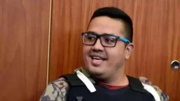 El líder de Los Monos presentó más de diez hábeas corpus en los que dice autopercibirse mujer