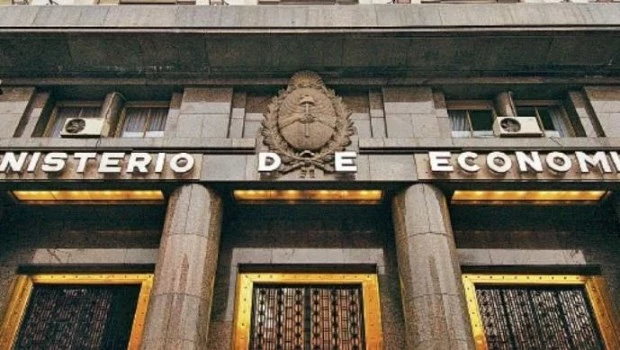 Regalo de Nochebuena: el 23 de diciembre se termina el "Impuesto PAIS" en Argentina