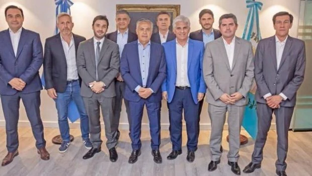 El Gobierno retoma con los gobernadores la negociación por el Presupuesto