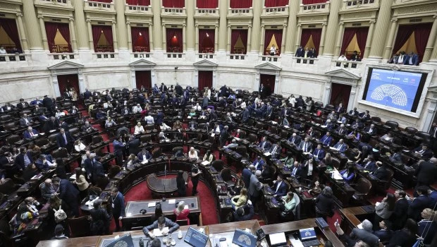 El Gobierno convocará a sesiones extraordinarias para tratar reforma electoral y dejará afuera el Presupuesto 2025