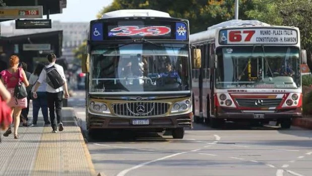El Gobierno eliminó el monopolio que tenía la UTA en las capacitaciones de conductores