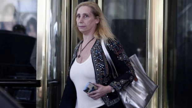 Karina Milei despide el año en un acto con Adorni y Martín Menem en el Teatro Gran Rivadavia