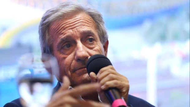 Andrés Ibarra lanzó críticas a Riquelme: "Como dirigente está desdibujando a Boca"