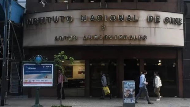 Denuncian que el INCAA gastó millones en una fiesta de fin de año