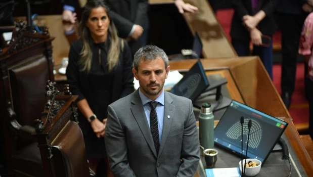 Martín Menem otorgó un bono de fin de año a los empleados de la Cámara de Diputados