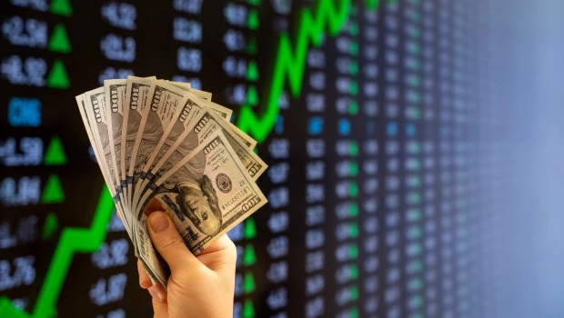 El sector energético fue uno de los puntales del fuerte crecimiento del índice Merval durante 2024. El otro rubro que obtuvo ganancias fue el bancario, que volvió a otorgarle créditos a sus clientes.