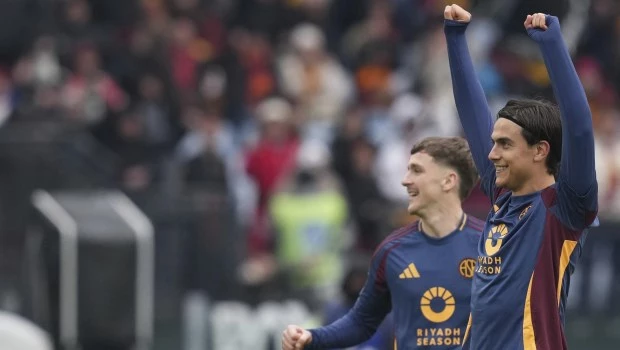 Dybala y Paredes hicieron su aporte a la goleada de Roma al Parma 