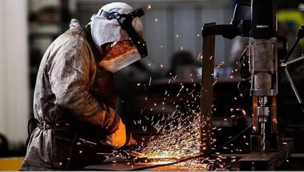 Industria pyme: la actividad creció mensualmente por cuarto mes consecutivo, pero sigue por debajo del nivel de 2023