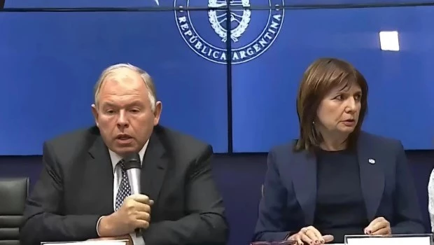 El Gobierno rechazó la acusación de Venezuela sobre el gendarme: "Nahuel Gallo no es un terrorista"