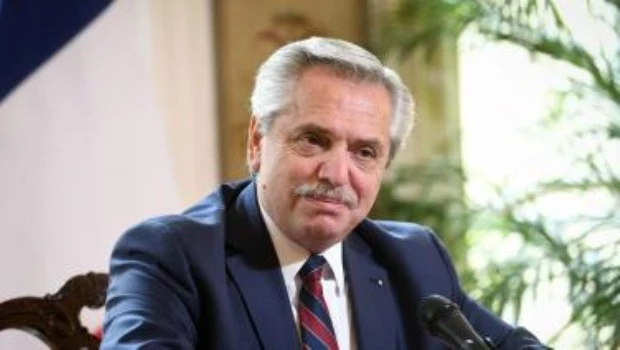 Alberto Fernández le reclamó a la Justicia que su hijo Francisco vuelva a Argentina