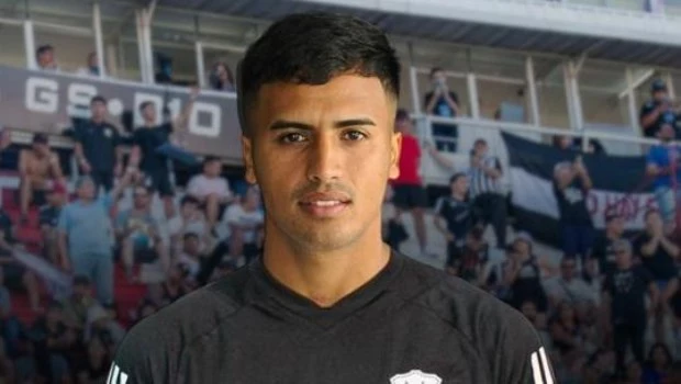 Riestra contrató a Mauro Smarra, un delantero amateur que disputó la Copa Potrero
