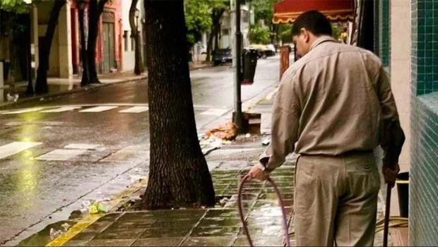 Impacto en las expensas: encargados de edificios acuerdan aumento salarial en línea con la pauta gubernamental 