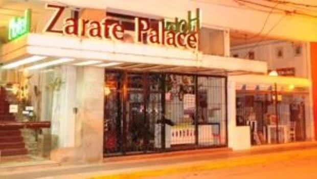 Una mujer fue detenida tras apuñalar a su jefe por no aumentarle el sueldo 