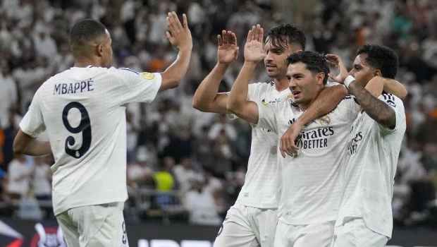 Real Madrid goleó al Mallorca y jugará la final de la Supercopa de España con Barcelona