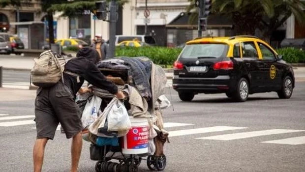 Más de 120.000 personas salieron de la pobreza en CABA 