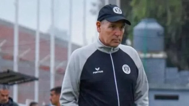 Murió el entrenador Gustavo Cisneros después de una dura lucha contra el cáncer