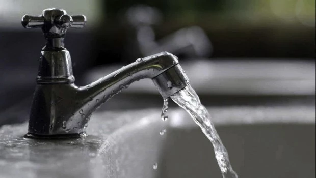 AySA aumenta 1% las tarifas de agua en febrero 