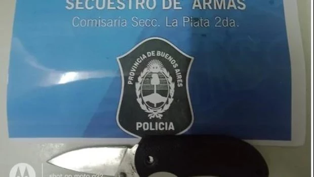 Femicidio en La Plata: un hombre asesinó a una mujer en plena vía pública