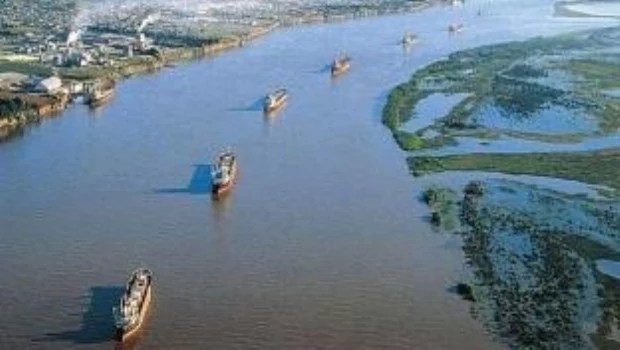 Tras la frustrada licitación de la Hidrovía, el Gobierno aprobó la estructura de la agencia que la administrará transitoriamente