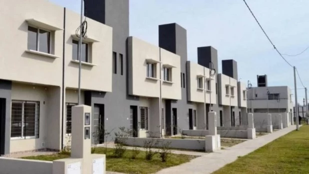 El Gobierno transforma en sociedad anónima la empresa estatal que desarrolla viviendas para la Armada