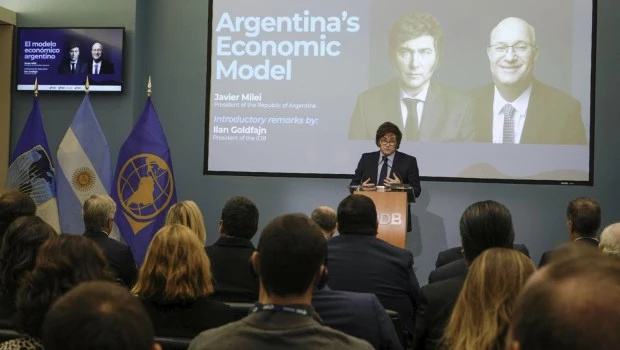 Milei habló en el BID, recibió elogios y volvió a cargar contra la idea de la "justicia social"