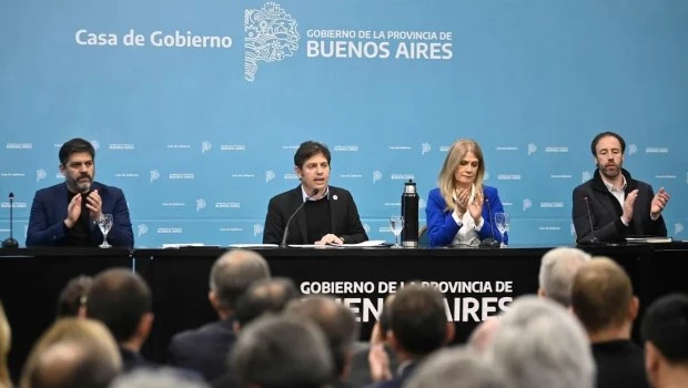 El gobernador Axel Kicillof compartió el comunicado del Movimiento Derecho al Futuro.