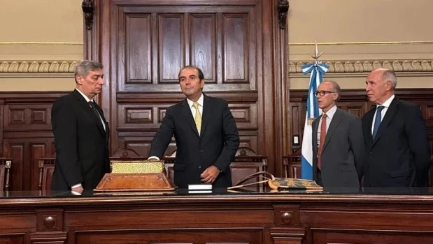 García-Mansilla durante la jura.