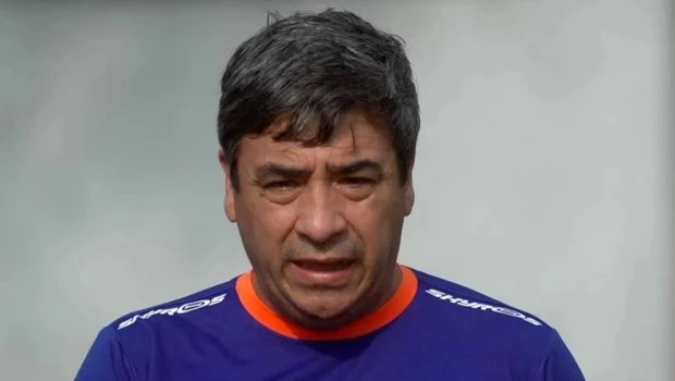 José Basualdo habló sobre la gestión de Riquelme: "Tiene que dejar su ego y pensar más en el club"