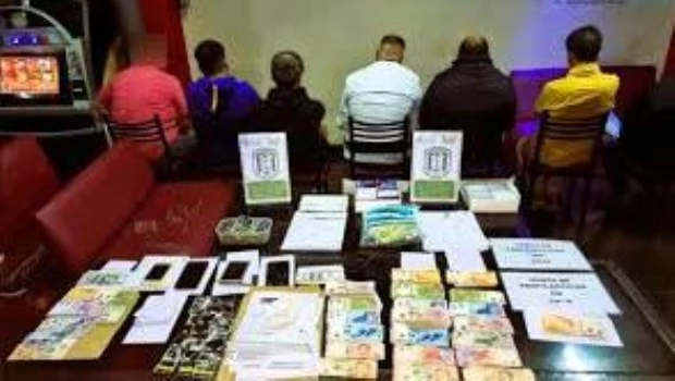 Procesaron a cinco personas acusadas de la explotación sexual en un bar de Flores que usaban como fachada