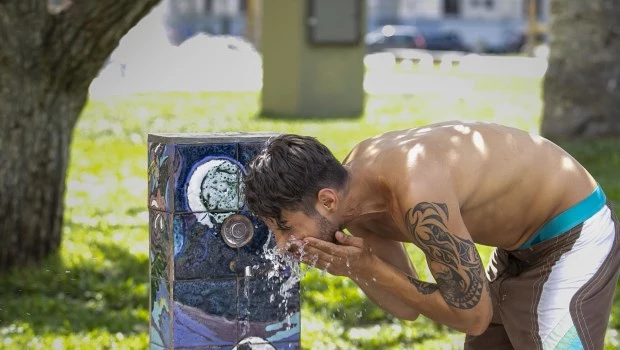 Ola de calor: la sensación térmica llegó a los 44 grados y hay alerta amarilla