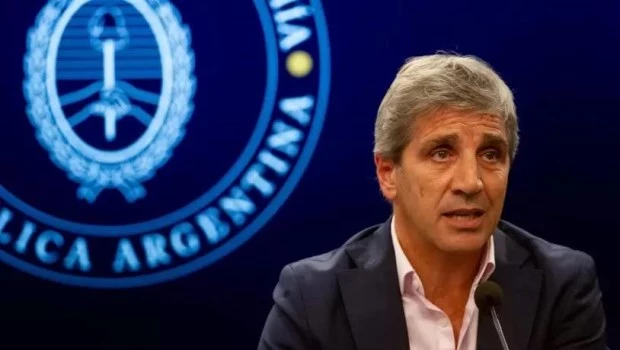 Caputo: “El FMI no pide una devaluación”