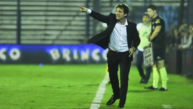Guillermo Barros Schelotto acordó con Vélez y sólo falta su firmá para ser el nuevo DT del Fortín