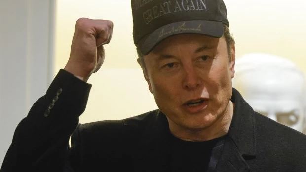 Elon Musk denunció un ciberataque "masivo" contra X de "un grupo coordinado y/o un país" 