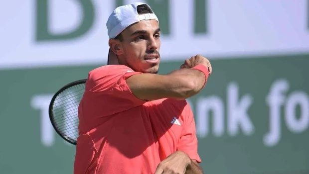 Cerúndolo mostró su mejor tenis y se metió en los octavos de final del Indian Wells 