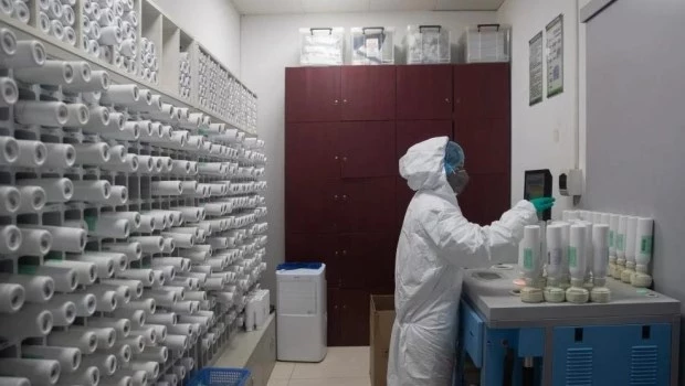 EE.UU. mantiene la teoría que el COVID pudo salir de un laboratorio chino