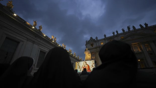 Francisco participó vía remota de un retiro espiritual y los médicos mejoran su pronóstico