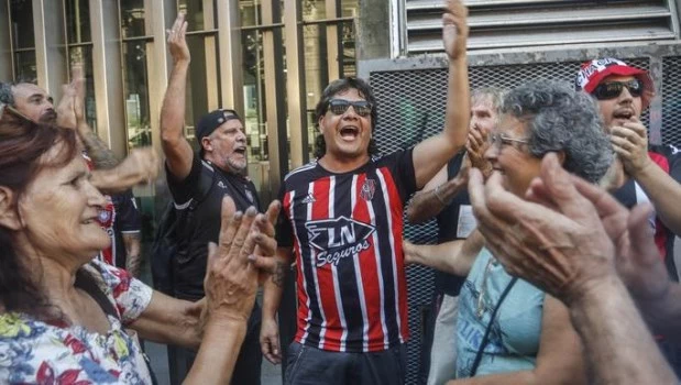 El Gobierno endureció el derecho de admisión en el fútbol