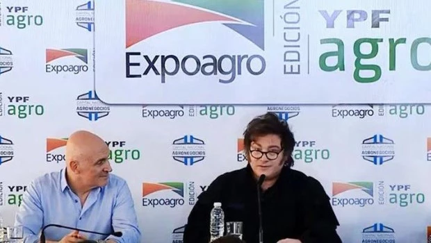 Milei sobre su visita a Bahía Blanca: "Era la foto para la política o salvar vidas"