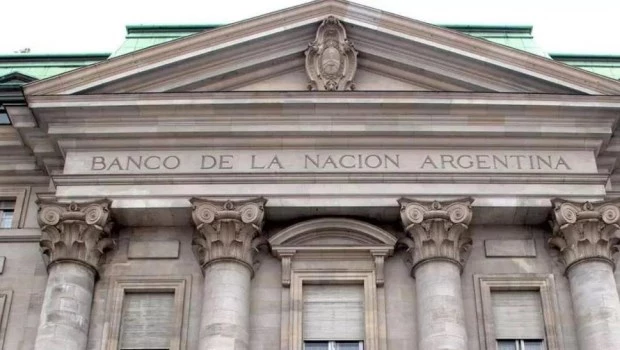 La Justicia suspendió el DNU que apunta a privatizar el Banco Nación
