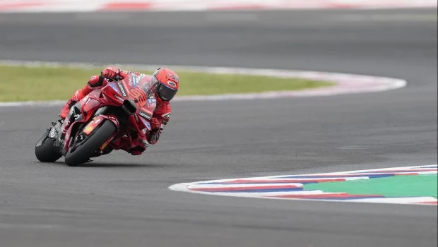 Marc Márquez lo vuelve a hacer: mejor tiempo del día y récord absoluto de MotoGP en Río Hondo