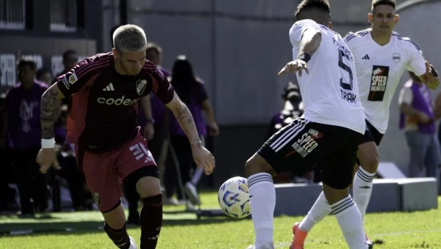 River dio una pobre imagen: empató 0 a 0 con Riestra