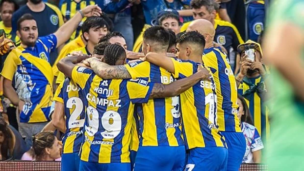 Central venció a Gimnasia y es líder en la zona A